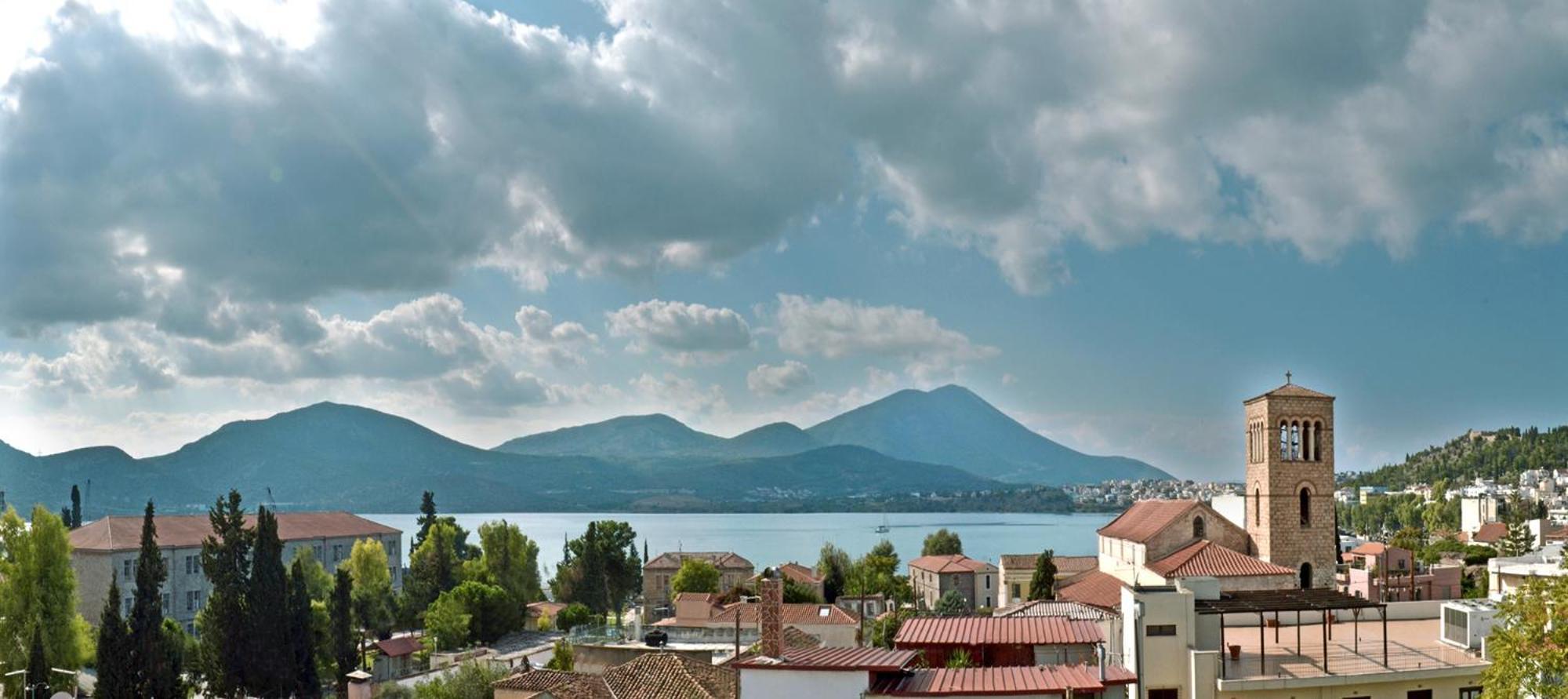 Aonia Luxurious Modern Boutique Apartments Chalkida Bagian luar foto