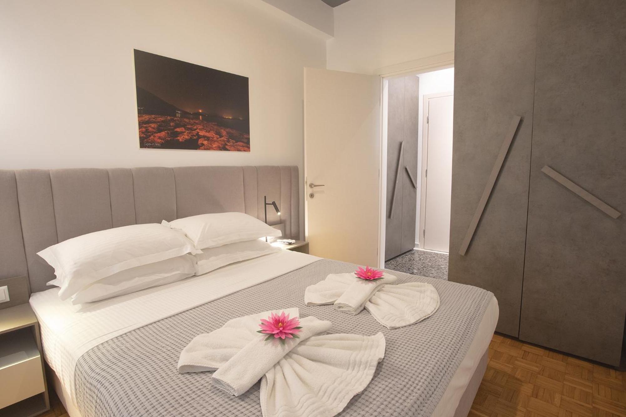 Aonia Luxurious Modern Boutique Apartments Chalkida Bagian luar foto
