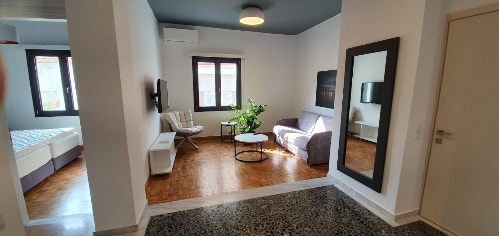 Aonia Luxurious Modern Boutique Apartments Chalkida Bagian luar foto